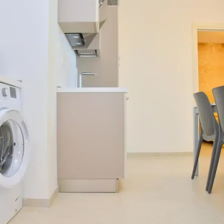 Enchanting With Panoramic Terrace Apartman