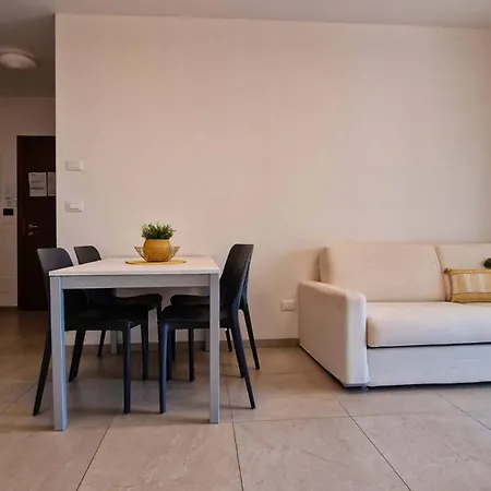 Appartamento Enchanting With Sunny Terrace Bibione
