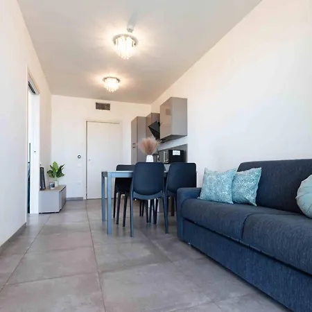 Appartamento Enchanting With Sunny Terrace *